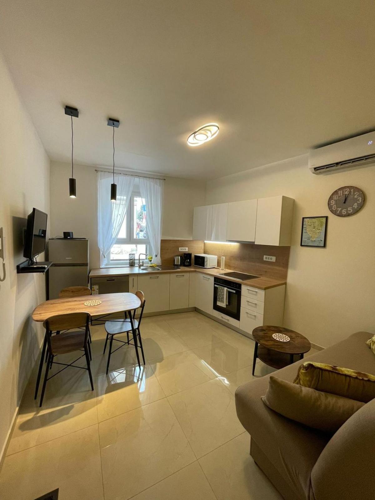 Apartment Eli プーラ エクステリア 写真
